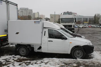Пикап ВИС 2349 на базе Лада Гранта с изотермическим фургоном